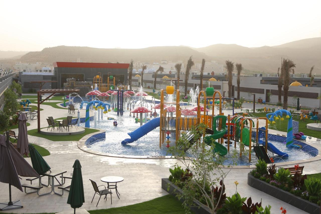 Amaaria Aquapark Resort Villas & Chalet Riad Exterior foto